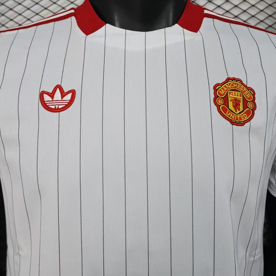 jersey 2025/26 manchester united especial manga corta versión jugador retro