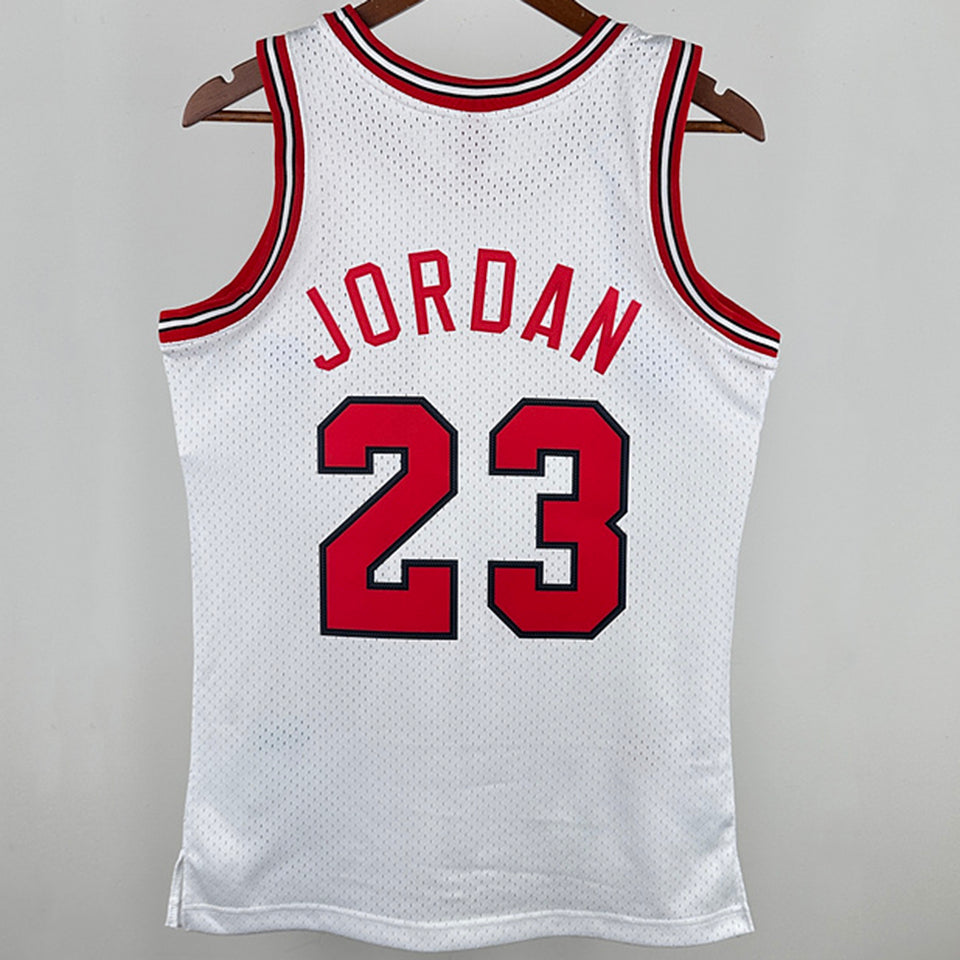 1984/1985 bulls nba retro