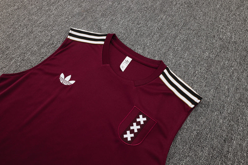 conjunto entrenamiento 2025/26 ajax