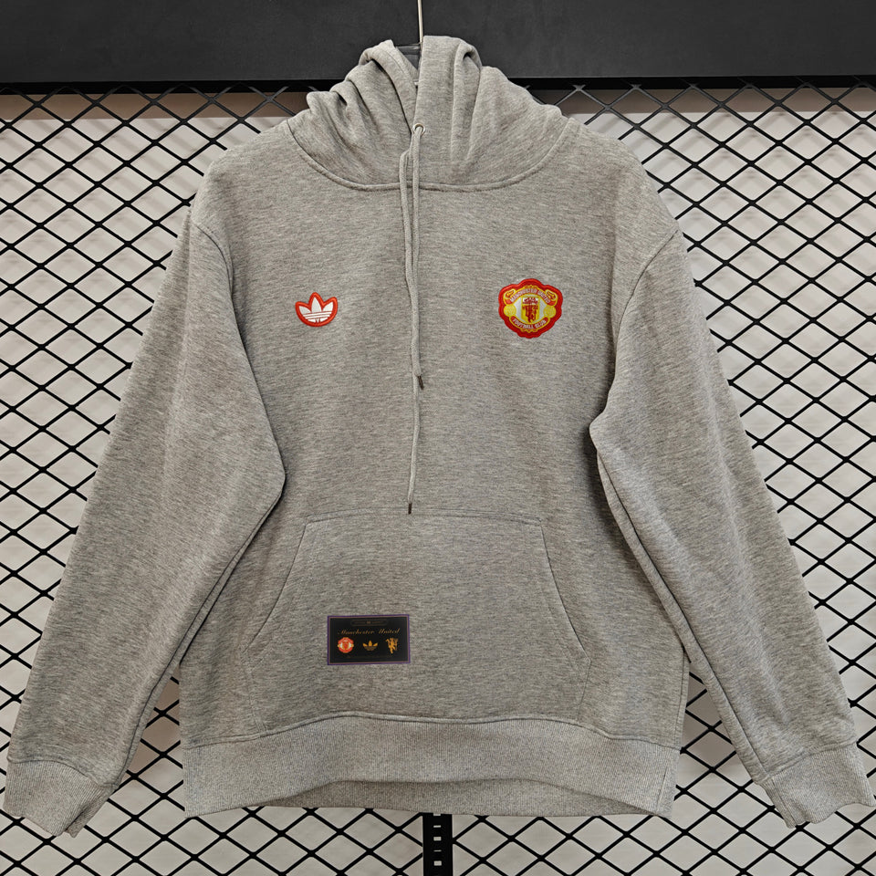 hoody 2026 manchester united retro
