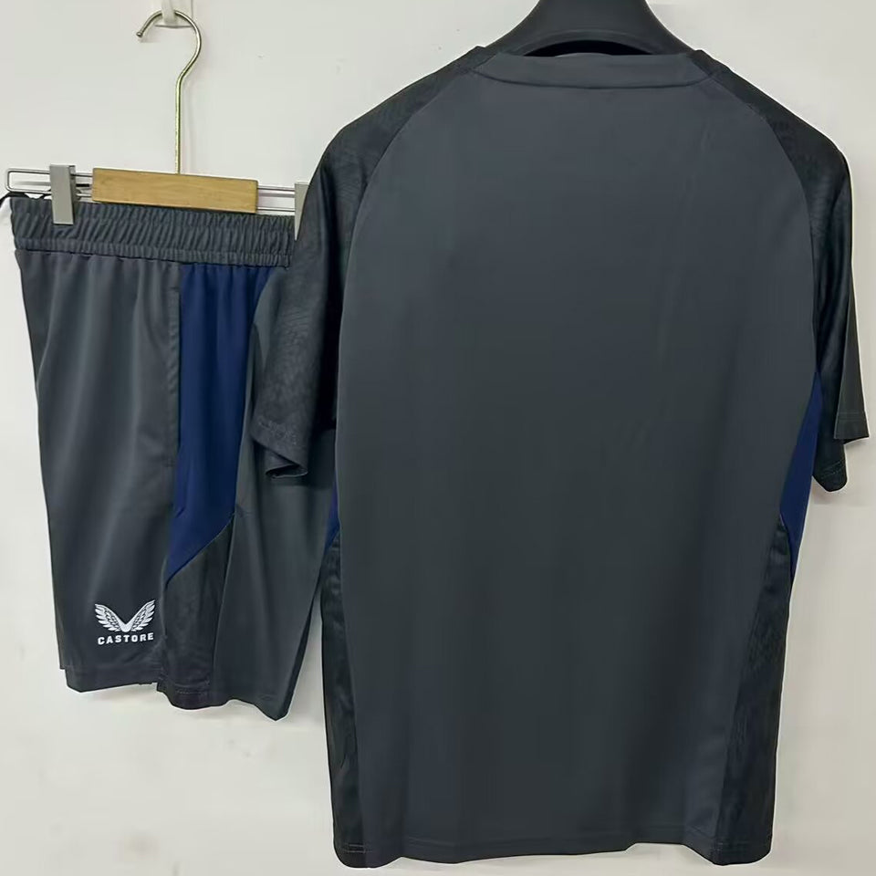 conjunto entrenamiento 2026 fy