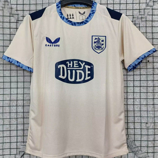 Jersey 2025/26 Huddersfield Town Visitante Manga corta Versión Fan