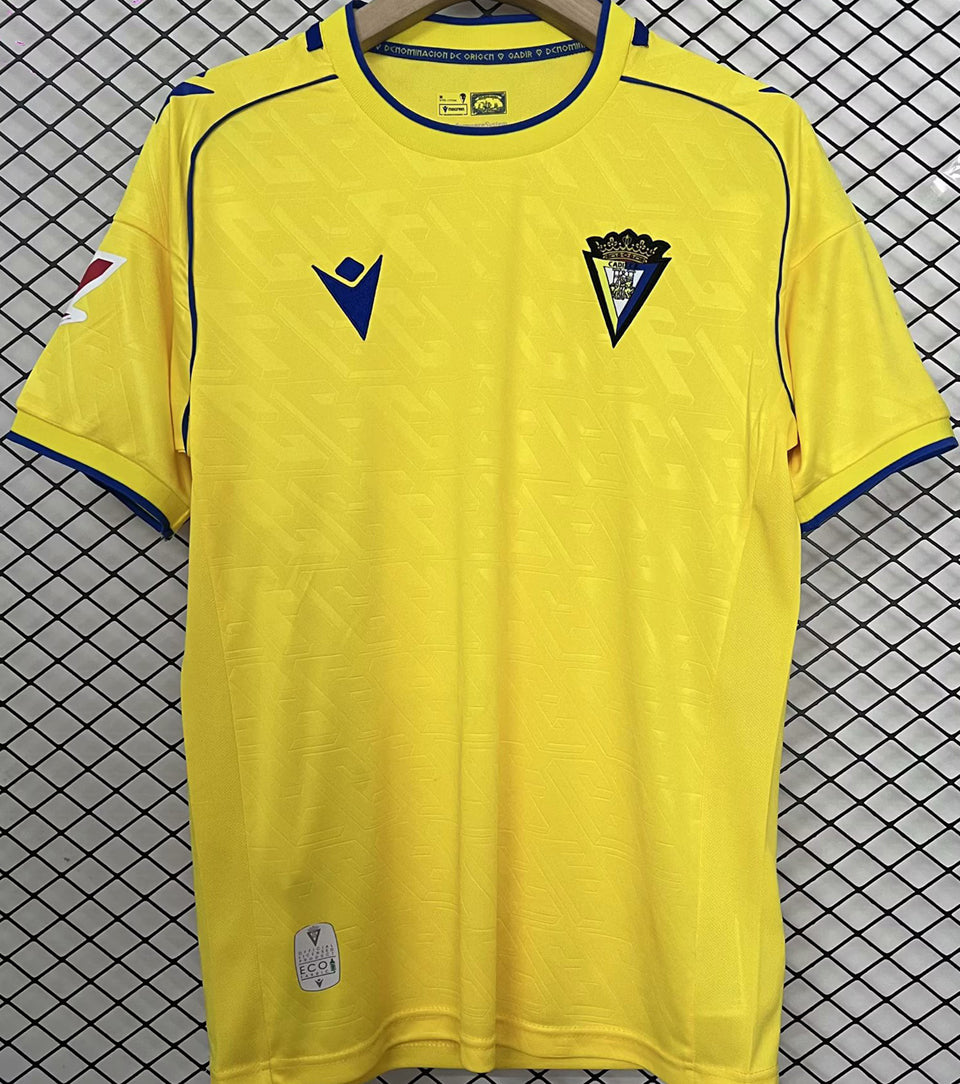 Jersey 2025/26 Cadiz Local Manga corta Versión Fan