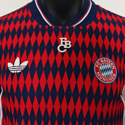 Jersey 2025/26 Bayern Munich Especial Manga corta Versión Jugador Retro