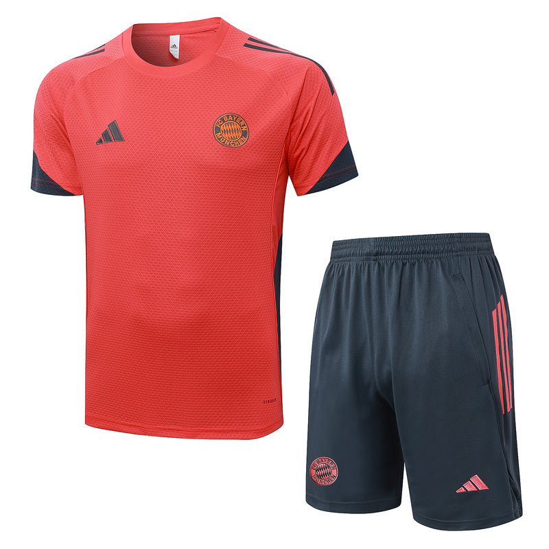 conjunto entrenamiento 2025/26 bayern munich