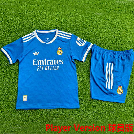 Jersey 2025/26 Real Madrid Tercero Manga corta Versión Jugador