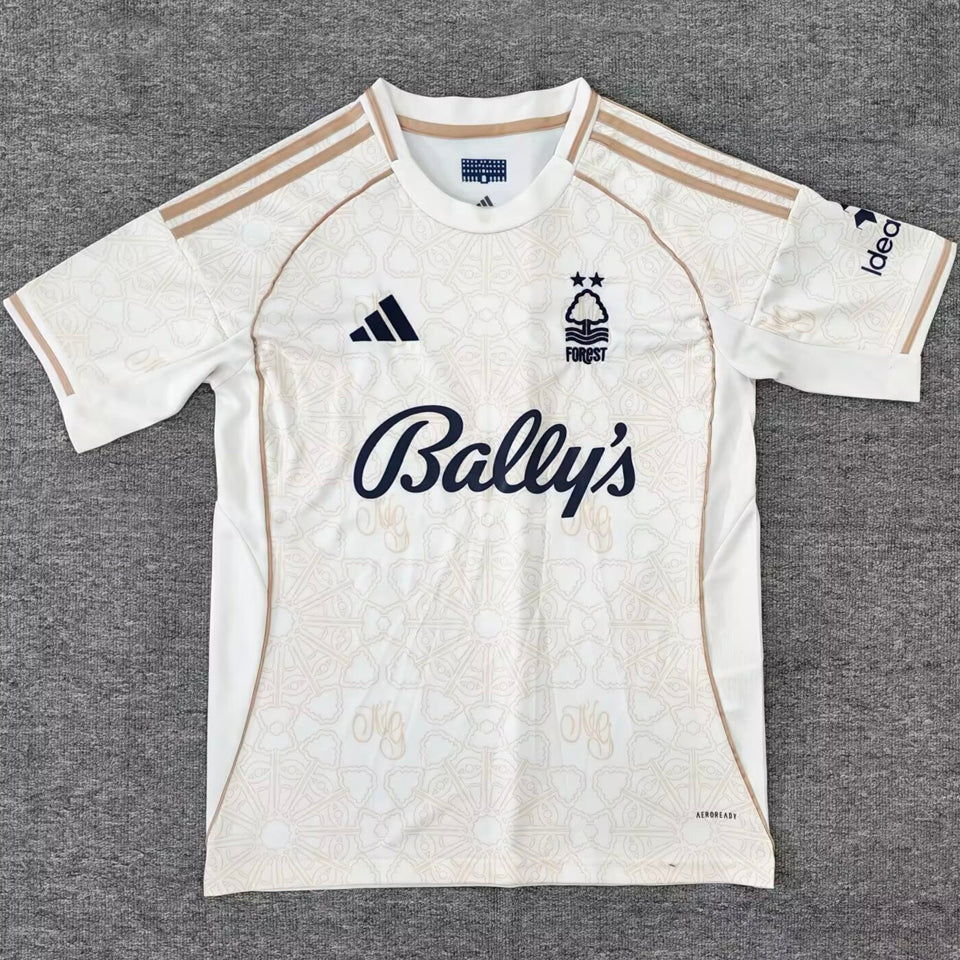 Jersey 2025/26 Nottingham Forest Visitante Manga corta Versión Fan