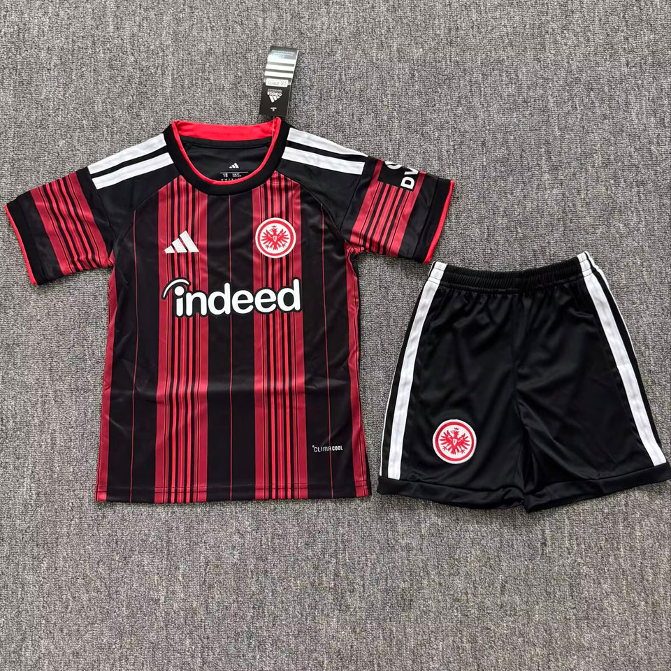jersey 2026/27 frankfurt local manga corta niño