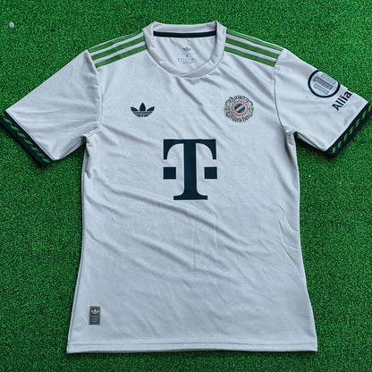 Jersey 2025/26 Bayern Munich Especial Manga corta Versión Jugador