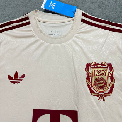 Jersey 2025 Bayern Munich Especial Manga corta Versión Fan