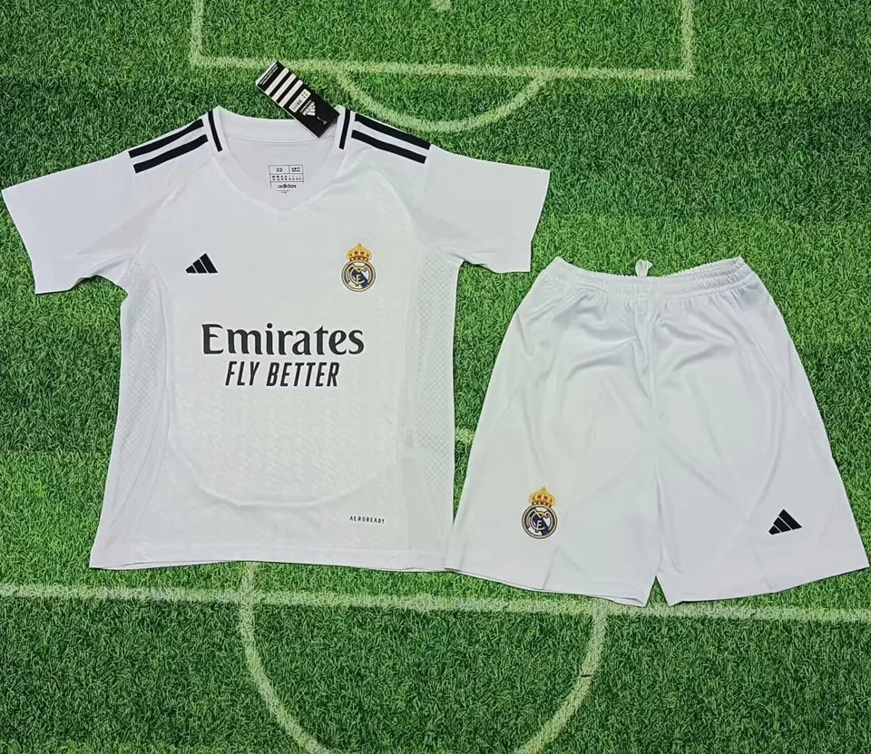 Jersey 2024/25 Real Madrid Local Manga corta Niño