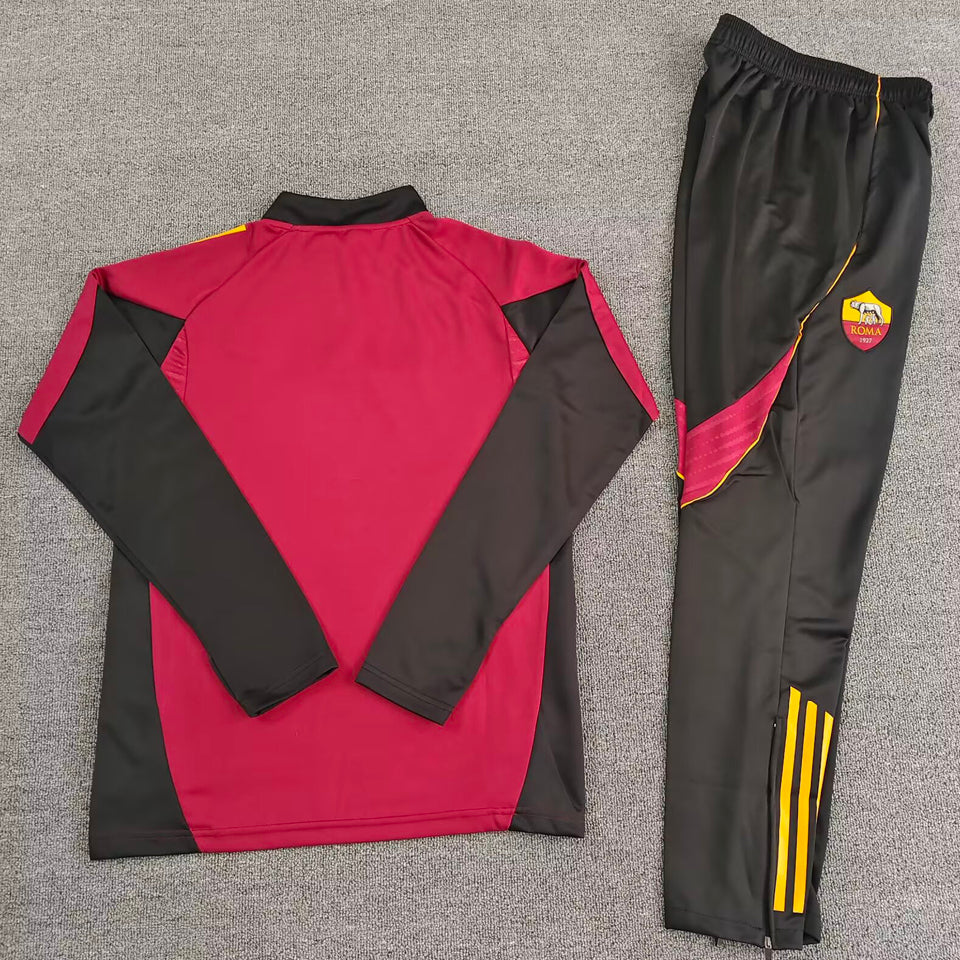 conjunto entrenamiento 2026 roma
