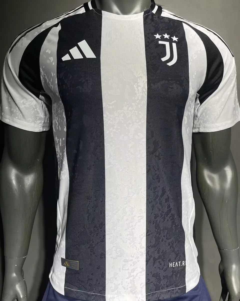 Jersey 2024/25 Juventus Local Manga corta Versión Jugador