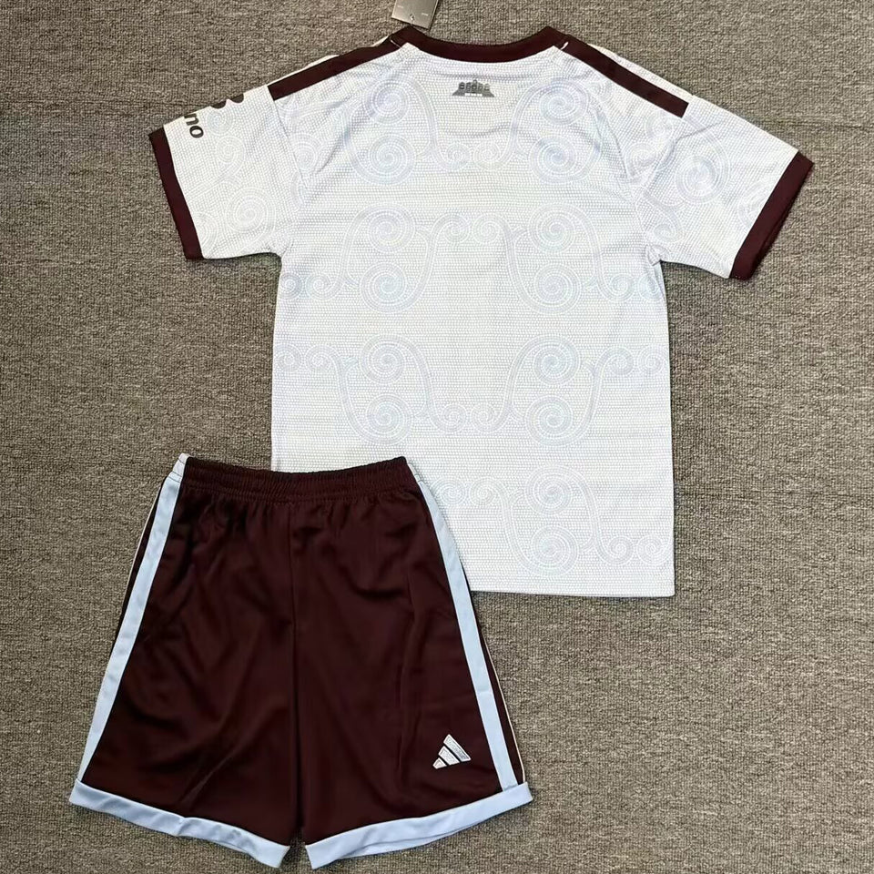 jersey 2026/27 aston villa tercero manga corta niño