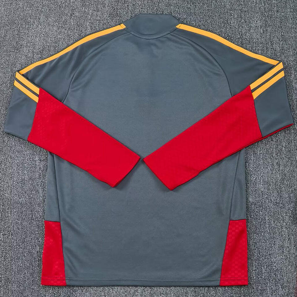 conjunto entrenamiento 2026/27 roma