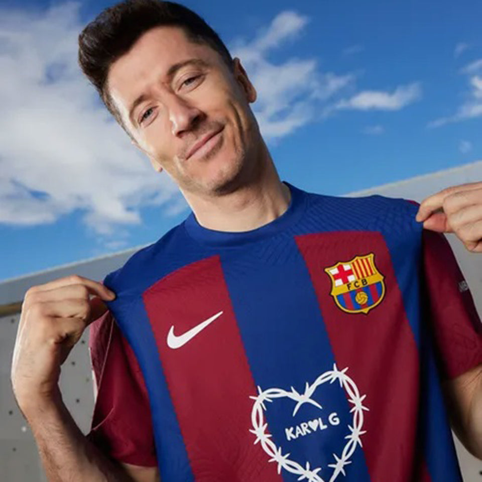 Jersey 2023/24 Barcelona Local Manga corta Versión Fan