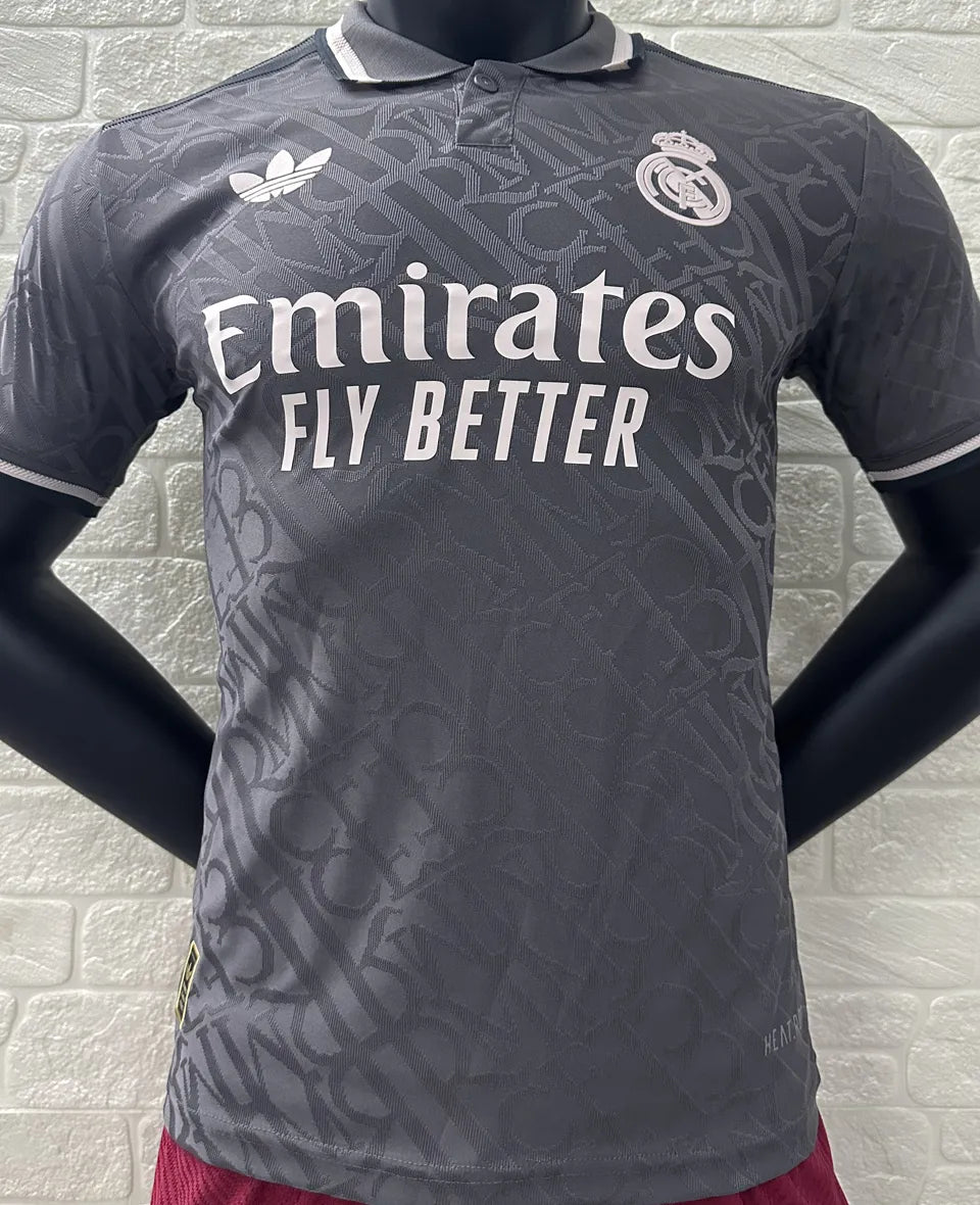 Jersey 2024/25 Real Madrid Tercero Manga corta Versión Jugador