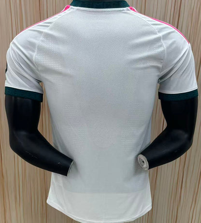 Jersey 2026/27 Real Madrid Local Manga corta Versión Jugador