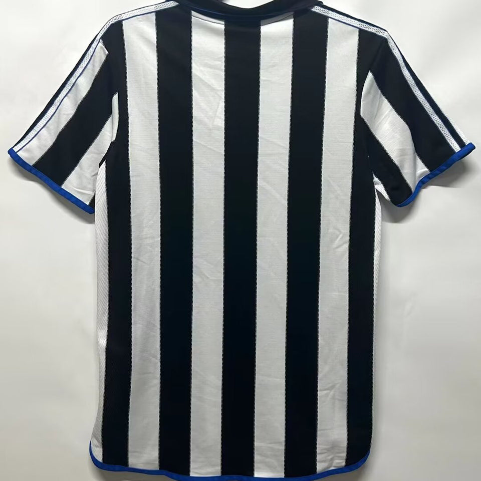 Jersey 2000/01 Newcastle Local Manga corta Versión Fan Retro