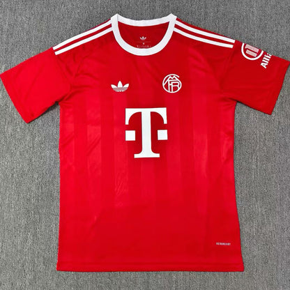 Jersey 2025/26 Bayern Munich Portero Manga corta Versión Fan