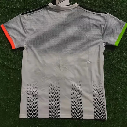 Jersey 2019/20 Juventus Especial Manga corta Versión Fan Retro
