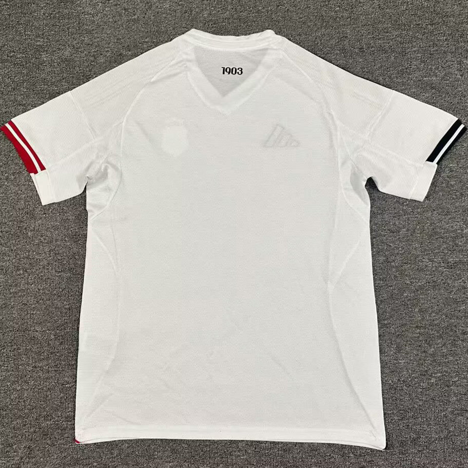 Jersey 2025/26 Besiktas Local Manga corta Versión Fan