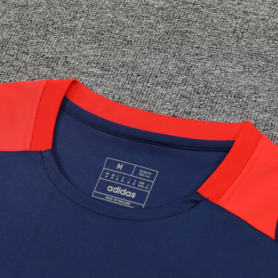 conjunto entrenamiento 2025 manchester united