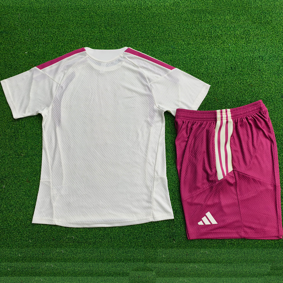 conjunto entrenamiento 2026/27 real madrid