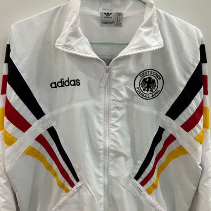 Rompeviento 2025/26 Germanyl Retro