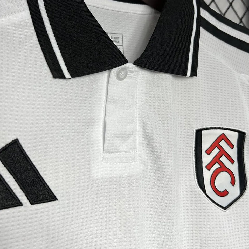 Jersey 2024/25 Fulham Local Manga corta Versión Fan