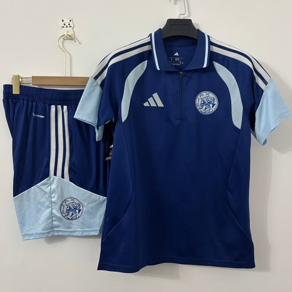 conjunto entrenamiento 2026/27 ajax