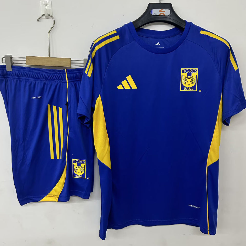 conjunto entrenamiento 2026 tigres