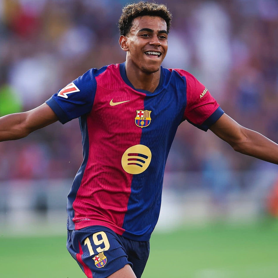 2024/25 Barcelona Local Versión Jugador Shorts/ Pantalones