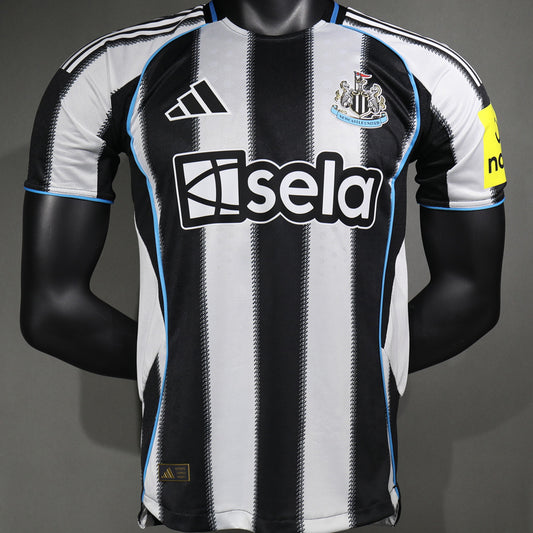 Jersey 2025/26 Newcastle Local Manga corta Versión Jugador