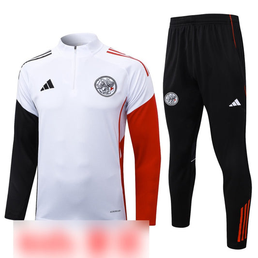 Conjunto Entrenamiento 2025/26 Ajax