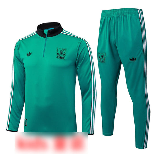 Conjunto Entrenamiento 2026/27 Liverpool