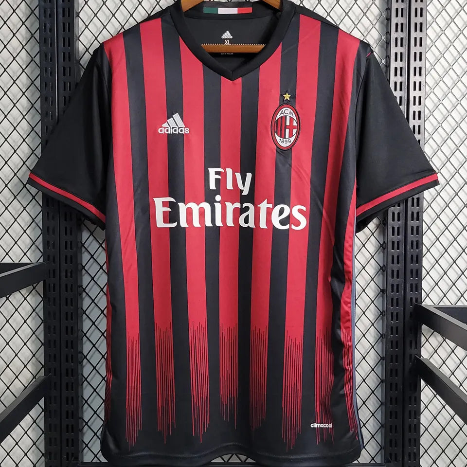 Jersey 2016/17 AC Milan Local Manga corta Versión Fan Retro