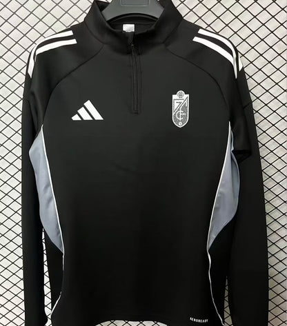 Conjunto Entrenamiento 2026 Granada