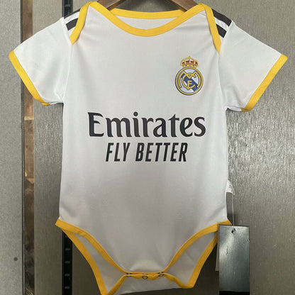 Jersey 2025/26 Real Madrid Local Manga corta Versión Fan