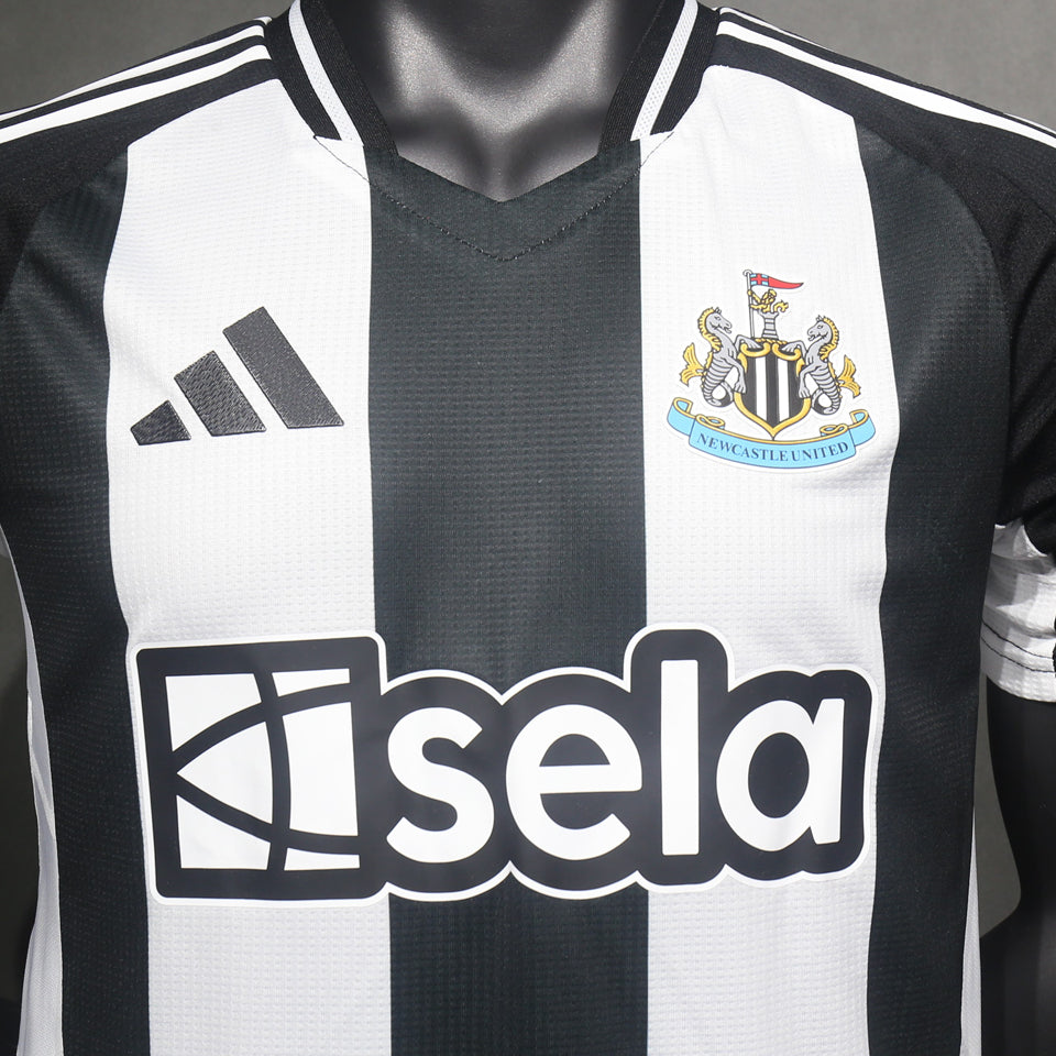 Jersey 2024/25 Newcastle Local Manga corta Versión Jugador
