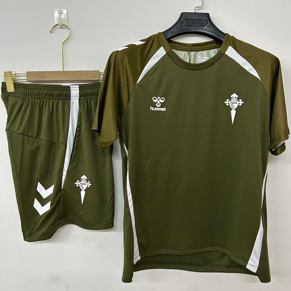 conjunto entrenamiento 2026 celta