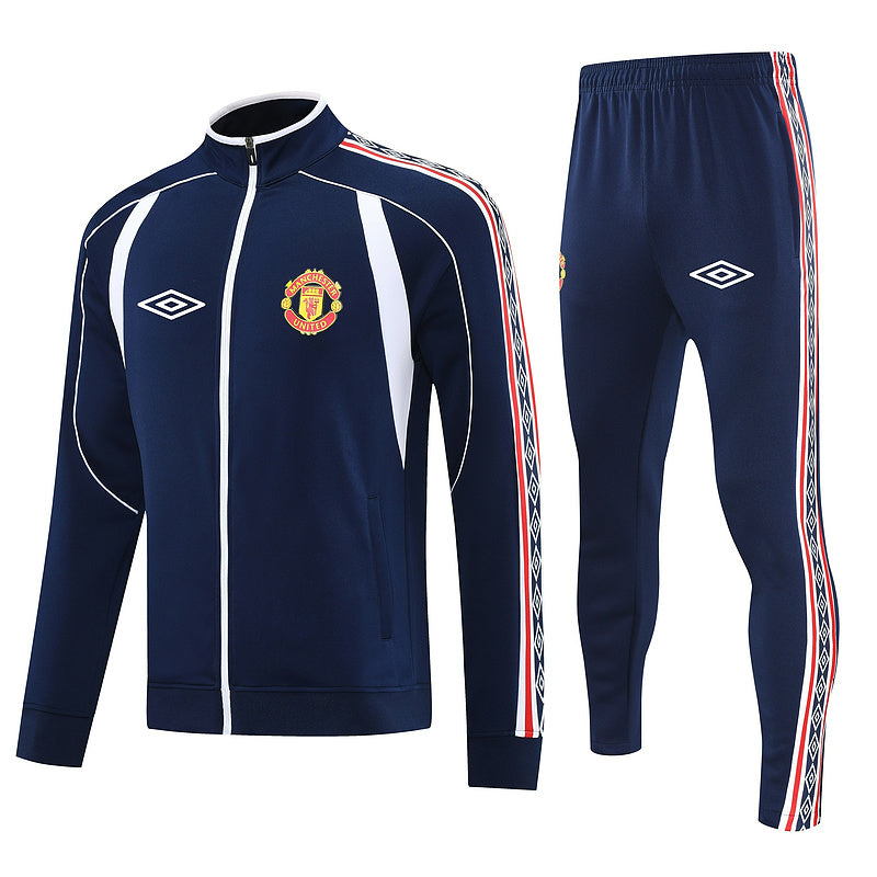 conjunto casual 2025/26 manchester united