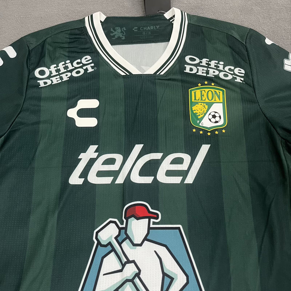 Jersey 2025/26 Leon Local Manga corta Versión Fan