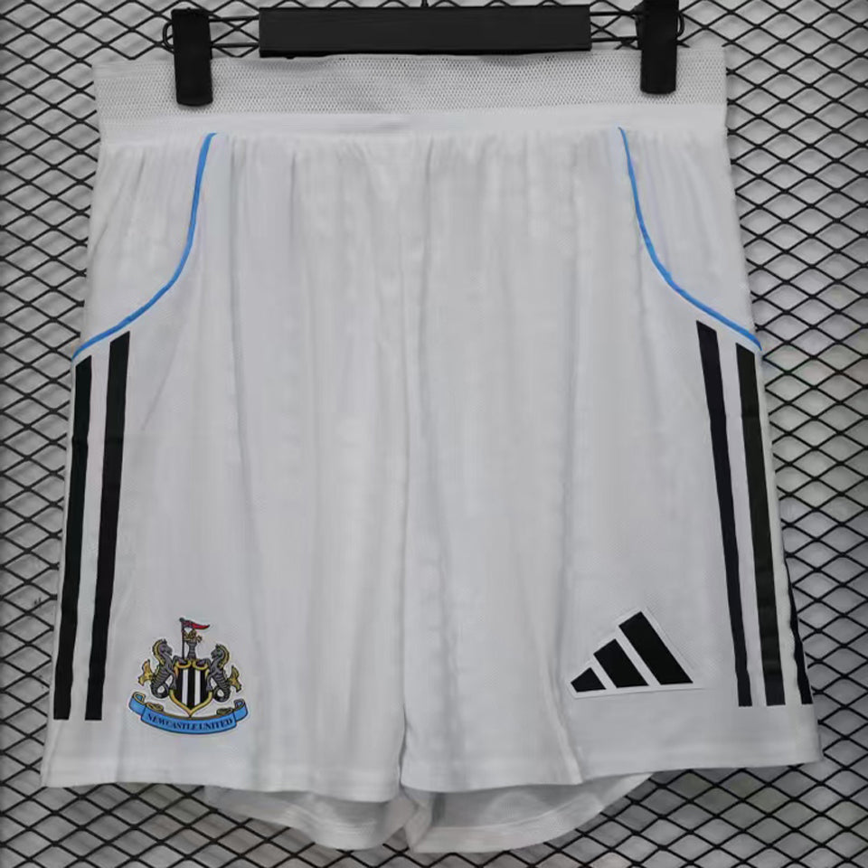 2025/26 Newcastle Especial Versión Jugador Shorts/ Pantalones