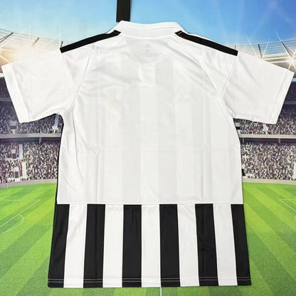 Jersey 2026/27 Juventus Local Manga corta Versión Fan