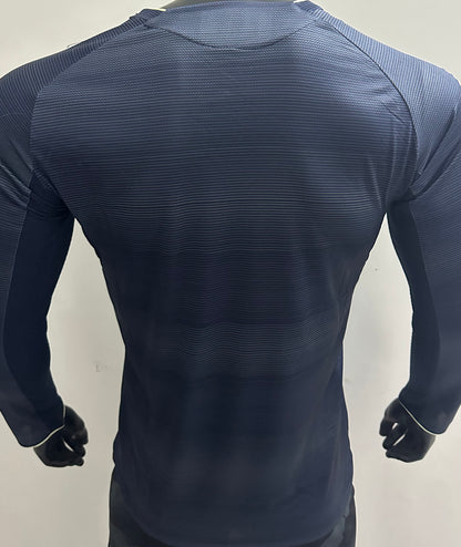 Jersey 2025/26 Real Madrid Visitante Manga larga Versión Jugador