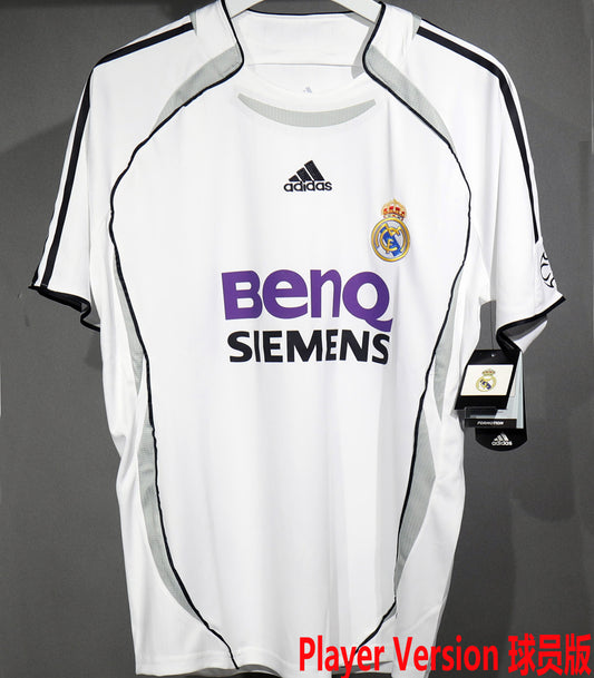 Jersey 2006/07 Real Madrid Local Manga corta Versión Jugador Retro