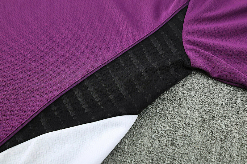 conjunto entrenamiento 2025/26 manchester united