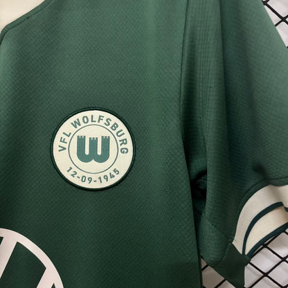 Jersey 2025/26 Wolfsburg Especial Manga corta Versión Fan