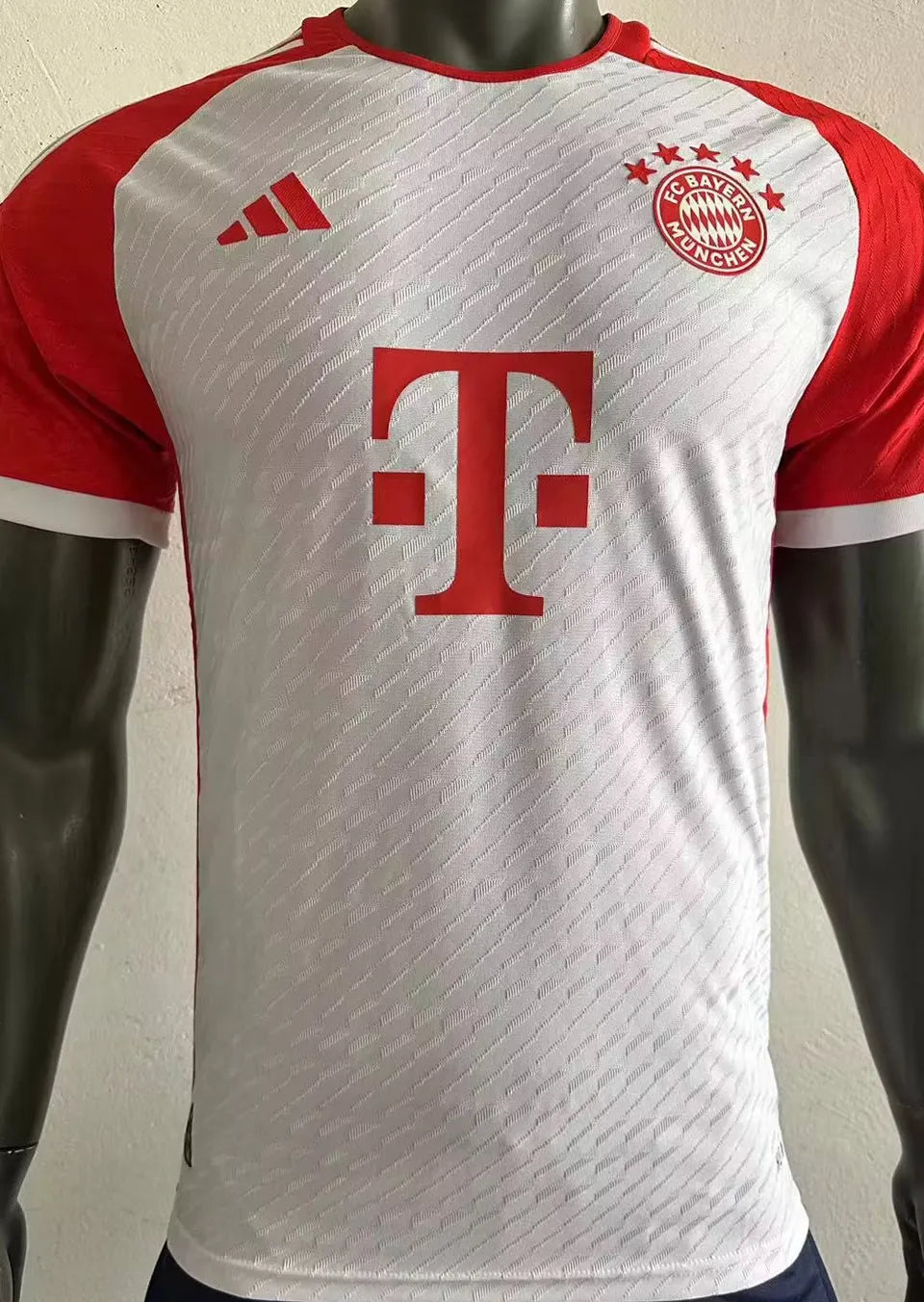 Jersey 2023/24 Bayern Munich Local Manga corta Versión Jugador